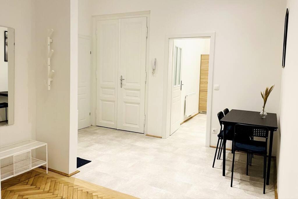 City-Center-Apartment Hip Area, Big & New Wiedeń Zewnętrze zdjęcie